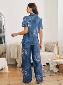 SHEIN Women's Leaf Pattern Lapel Pajama Set - Blue - View 2