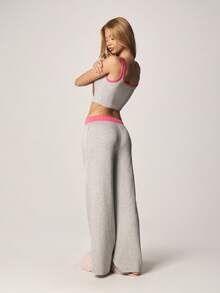 Missguided x Playboy Contrast Cami And Wide Leg Trouser Pajama Set With Pink Trim Details - Grey - View 3