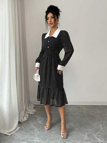 Rafferiza Vestido feminino de chiffon preto e branco com estampa de bolinhas, modelagem ajustada e detalhes vintage com botões. Elegante. - Preto e Branco - Ver 4