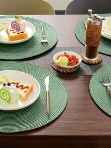 4件套/6件套/12件套圆形15英寸餐垫套装颜色随机发货。采用编织聚丙烯材质，可水洗、防滑、耐热。适用于餐桌、家居装饰、婚礼宴会以及室内外使用。 - 彩色 - 查看 8