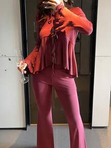 DAZY Stickad topp med knytning framtill, volangkant och vida byxor för kvinnor, pyjamasset - Bourgogne - Visa 5