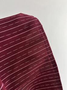 Elamini Bộ đồ nữ màu đỏ tía kẻ sọc cổ chữ V phối ren gồm áo hai dây và chân váy xếp ly ngắn, thích hợp cho đi học, hẹn hò, dạo phố hoặc đi làm. - Màu Đỏ Sâu - Xem 7