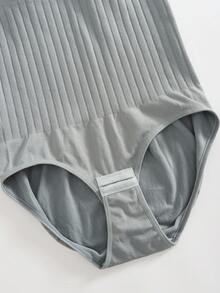 1 件大码女式纯色简约日常紧身衣