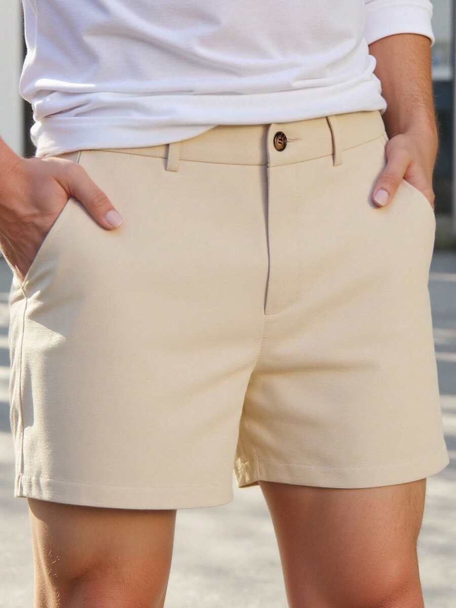 HIMLAND 男士纯色口袋休闲百搭通勤短裤 百搭短裤 易搭配短裤 夏季衣橱必备 休闲穿搭灵感 轻松造型 日常必备 衣橱必备 基础款 百搭单品 混搭单品 休闲百搭风格 米色短裤 男士短裤 男士正装短裤 短裤 男士卡其色短裤