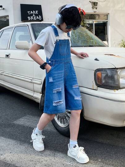 Tween Boy Fashion Casual Vintage Cool Street Cut Out Ripped Frayed Loose And Comfortable Blue Hole-Front Drawstring Denim Shorts For Kids Clothes Tween Boy Dailywear And Kids Spring To Summer Rave Outfits Festival And Outfits Streetwear Clothes