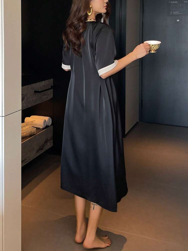 Women's Contrast Color Patchwork Satin Pleated Hollow Collar Nightgown