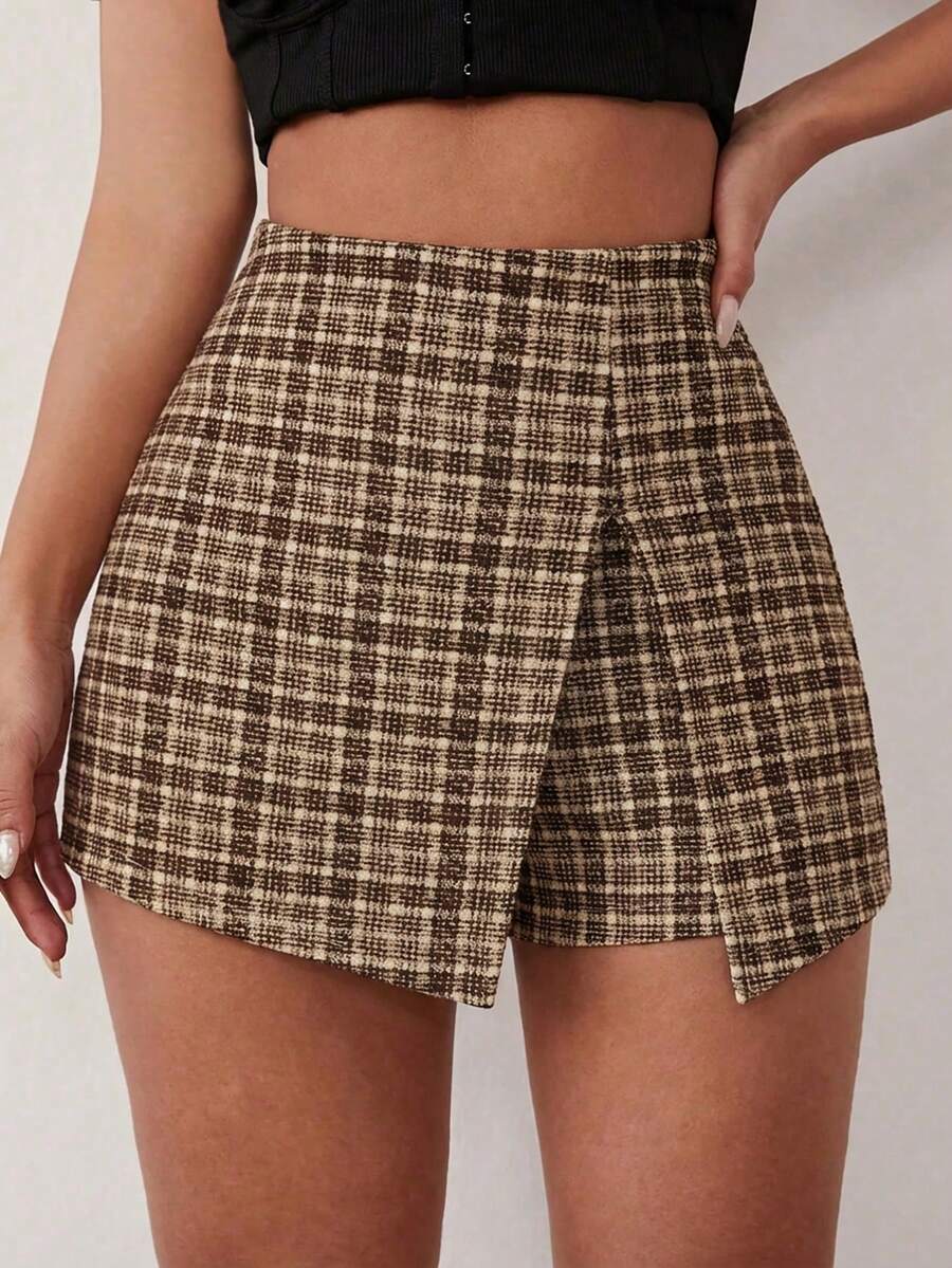 Radiana Quần short nữ gợi cảm, phong cách vintage tối giản, cạp cao, họa tiết răng cưa màu nâu, quần short ôm sát, quần short nâu, quần thường ngày, quần short đa năng dễ phối đồ, trang phục phong cách retro, đi làm, công sở, dạo phố, mua sắm, tụ họp, quần short công sở. - Nhiều màu - Xem 1