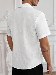 Core Aspect Áo sơ mi nam tay ngắn, vải jacquard, màu trơn, cổ polo, áo sơ mi thường ngày, áo sơ mi trắng, thích hợp cho các hoạt động hàng ngày, tụ họp bạn bè, cuối tuần thư giãn. Đây là món quà tuyệt vời dành cho bạn trai hoặc chồng. Áo sơ mi nam tay ngắn, áo sơ mi nam có họa tiết. - trắng - Xem 2