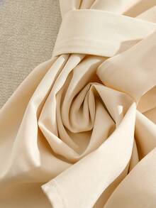 GlowEve CURVE Áo kiểu nữ thời trang thanh lịch tay phồng phối màu tương phản - Màu be - Xem 5