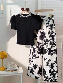 SHEIN ChillGRL Streecool 儿童青少年女孩两件套：针织纯色珍珠装饰圆领泡泡袖T恤 + 梭织数码印花直筒裤配腰带，适合春夏日常休闲穿着 - 黑色 - 查看 4