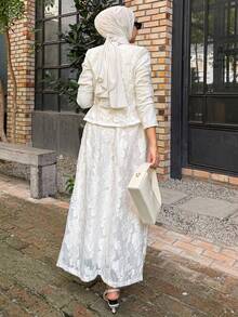 DAZY 女士优雅纹理蕾丝圆领上衣和A字裙两件套，春夏款 - 米色 - 查看 2