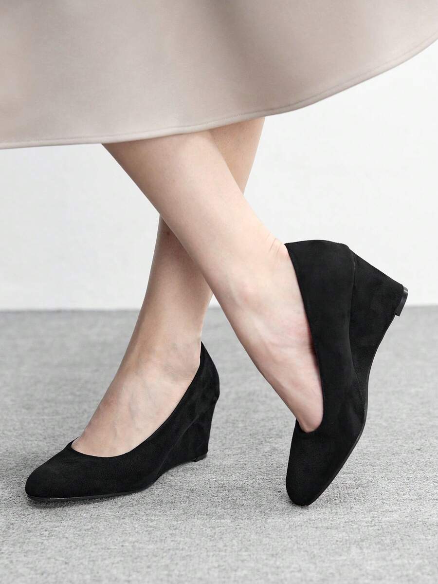 CUCCOO BIZCHIC Women's Black Classic & Minimalist Platform Heels - Black suede - View 1