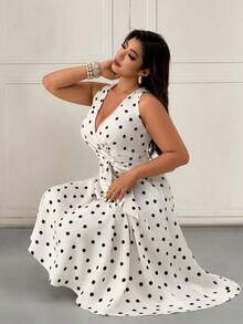 Femmeverse 大码女式波点复古风收腰连衣裙 - 彩色 - 查看 4