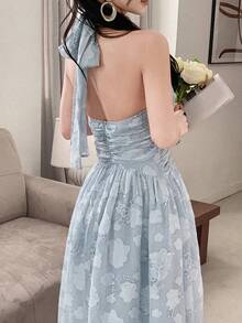 DAZY 女士优雅度假风纯色提花露背系带褶皱腰连衣裙，情人节女士吊带裙 - 灰藍色 - 查看 6