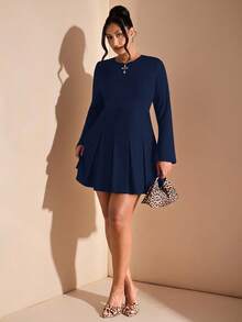 SHEIN BAE 大码女装、曲线身材服装、夏季海滩度假服装、约会装、外出装、音乐节装、乡村音乐节装、派对聚会装、节日服装、演唱会服装、嘉年华派对服装、节日服装、ins风服装、卡其色西装裤、办公服装、通勤服装、工作服、长袖迷你连衣裙、女士生日礼服、女士太阳裙 - 藏蓝色 - 查看 3
