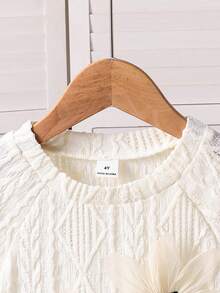 SHEIN Young Girl' Fashion Casual Lace Fabric 3D Floral Decor Round Neck Short Sleeve T-Shirt,Kids - White - View 4