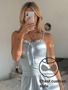 DAZY Áo camisole nữ chất liệu vải dệt kim jacquard họa tiết trái tim, phối ren màu tương phản, có đệm mút. - Màu xanh lam - Xem 3