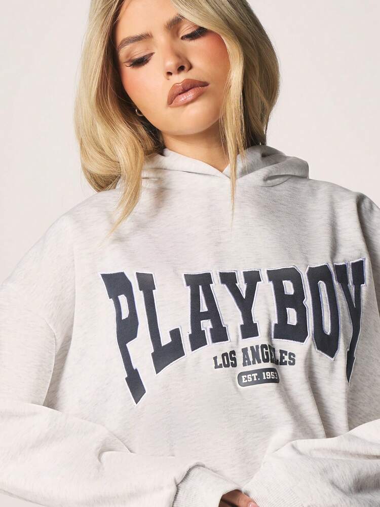 Missguided x Playboy Robe-sweat oversize avec imprimé logo devant et design graphique de lapin au dos, manches longues