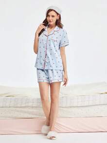 Bonmuse Bộ đồ ngủ in họa tiết quả anh đào ngọt ngào 2 món dành cho nữ, áo cổ ve cài nút tay ngắn và quần short nơ, đồ ngủ thường ngày mùa hè & đồ mặc nhà, bộ đồ hai mảnh, màu xanh nhạt mát mẻ - Màu xanh lam - Xem 3