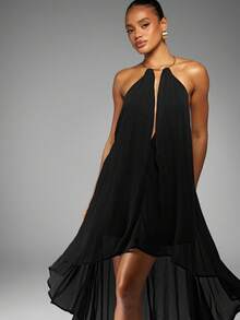 MISSGUIDED Halter Neck Asymmetrical Hem Chiffon Maxi Dress With Keyhole Front And Flowing Train - Black - View 3