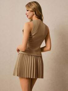 Bộ đồ công sở thanh lịch dành cho nữ, gồm áo vest và chân váy xếp ly màu trơn, gồm 2 món. - Màu Khaki - Xem 2