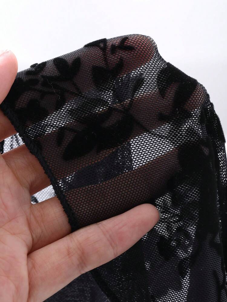 Women's Sheer Lace Round Neck Slim Fit Pullover T-Shirt