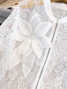 GlowEve CURVE Jachetă elegantă cu dantelă 3D în culoare solidă, mărime plus, cu decor floral - alb - Vizualizare 4