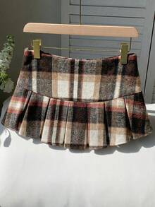 SHEIN x Carly Lawrence Comfortcana 卡其色格纹百褶A字裙，适合日常穿着，春夏皆宜