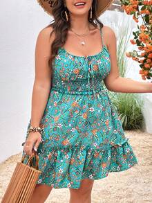 SHEIN VCAY 大碼印花前繫帶荷葉邊吊帶連衣裙 - 綠色 - 查看 3