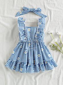 SHEIN Vintaside Kids 这款粉白格纹吊带连衣裙，搭配可爱的草莓印花，营造出清新自然的氛围。肩部饰以荷叶边，完美诠释了夏日时尚优雅活泼的气质。A字版型，采用轻盈透气的面料，适合假日派对、周岁婚礼、景区游览、拍照等各种场合穿着。 - 藍色 - 查看 2