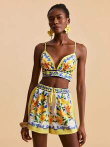 Travachic Women's Summer Vacation Beach Tropical Print Camisole And Shorts 2 Pieces Set - Yellow - View 3