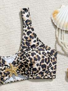 SHEIN Bộ bikini dệt kim họa tiết da báo và ngôi sao dành cho bé gái tuổi teen, đồ bơi thời trang, thanh lịch, phù hợp cho bơi lội, kỳ nghỉ, mùa hè. Bikini họa tiết da báo, bikini họa tiết động vật, đồ bơi họa tiết da báo cho tuổi teen, bikini cạp cao họa tiết da báo, bikini họa tiết da báo, bikini họa tiết động vật hai mảnh. - Màu vàng - Xem 4