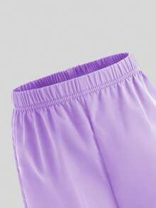 SHEIN ChillGRL Bộ 2 món: Áo in hình nhóm nhạc nữ thần tượng + Quần cargo màu tím, Áo dài tay và quần cargo ống đứng cho bé gái tuổi teen, phong cách thời trang đường phố, phù hợp cho mùa xuân/hè. - màu đen - Xem 3