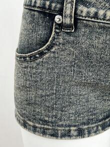 Elamini Women's Pocket Skinny Casual Versatile Denim Shorts - Light Wash - View 4