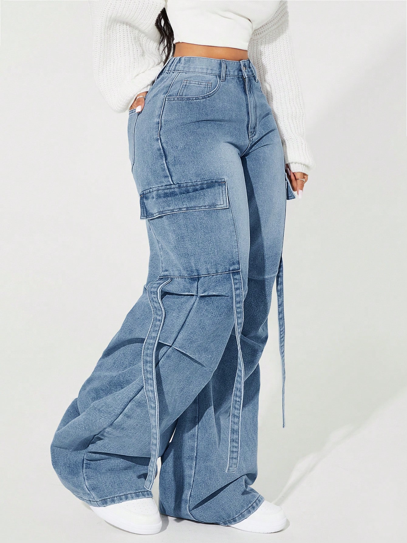 SHEIN SXY جينز واسع الساق مع جيوب على الجانب، أنيق...