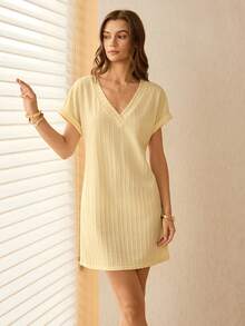 Lymera Vestido de punto jacquard de manga raglán con puño vuelto, diseño de cuello en V generoso, tela texturizada con rayas verticales amarillas, nuevo diseño de moda primavera/verano en un suave amarillo pastel - Amarillo - Ver 6