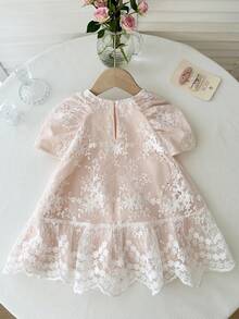 LMoss Kids 女婴圆领泡泡袖花卉刺绣网纱可爱连衣裙 - 白色 - 查看 2