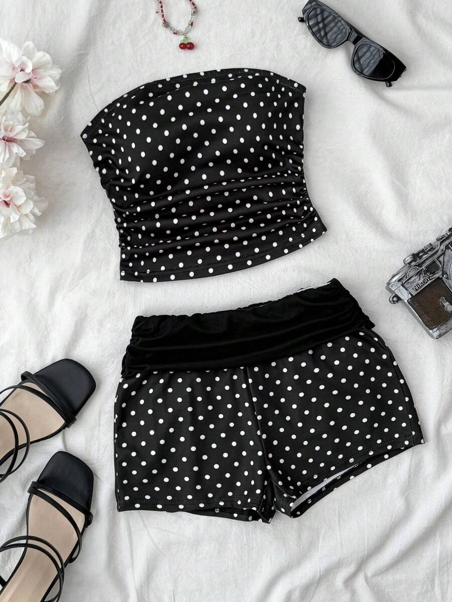 Bộ áo croptop và quần short dệt kim chấm bi đen trắng cho bé gái tuổi teen, phong cách thường ngày, thoải mái, phù hợp cho ngày Valentine, thời trang, cá tính, kỳ nghỉ, lễ hội, phong cách retro, bãi biển, đại dương, thanh lịch. - Đen và trắng - Xem 1