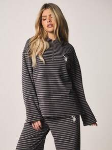 Missguided x Playboy 条纹两件套家居服，拉链领上衣搭配阔腿裤，秋冬休闲穿搭。 - 彩色 - 查看 4