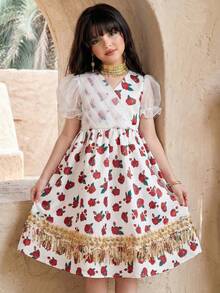 SHEIN Robe mi-longue pour jeune fille en mousseline de soie à fleurs marguerite, col croisé en V, manches bouffantes, taille à franges. Convient pour les voyages, les vacances, le style campagnard, les lieux de villégiature décontractés, le style bohème. Assortie aux tenues de sœur et fille.