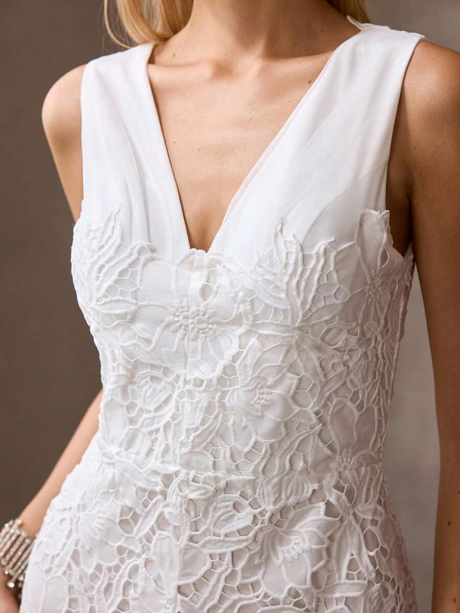 MOTF Soiréza Đầm dạ hội dài chấm đất không tay cổ chữ V thanh lịch dành cho nữ & đầm cưới nhẹ nhàng – ren hoa và lớp vải tuyn mỏng phủ ngoài, kiểu dáng ôm sát cơ thể, thích hợp cho đám cưới, dạ hội. - trắng - Xem 2