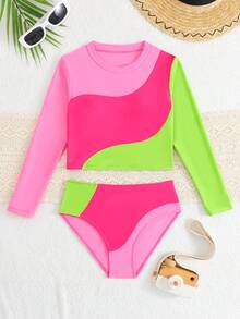 SHEIN Tween Girl Contrast Color Long Sleeve Tankini Swimwear Set Specially Designed For Tween Girls, Perfect For Summer Beach Vacations, Pool Parties, Summer Holidays, And Casual Leisure Activities.Crafted From Soft Knitted Fabric, It Features A Charming Pink-Green Color-Block Pattern, Long Sleeves For Excellent Sun Protection, And A Split Design With A Separate Triangle Bottom - Baby Pink - View 2