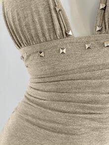 Elamini 性感复古极简V领荷叶边下摆收腰连衣裙 - 駝色 - 查看 5