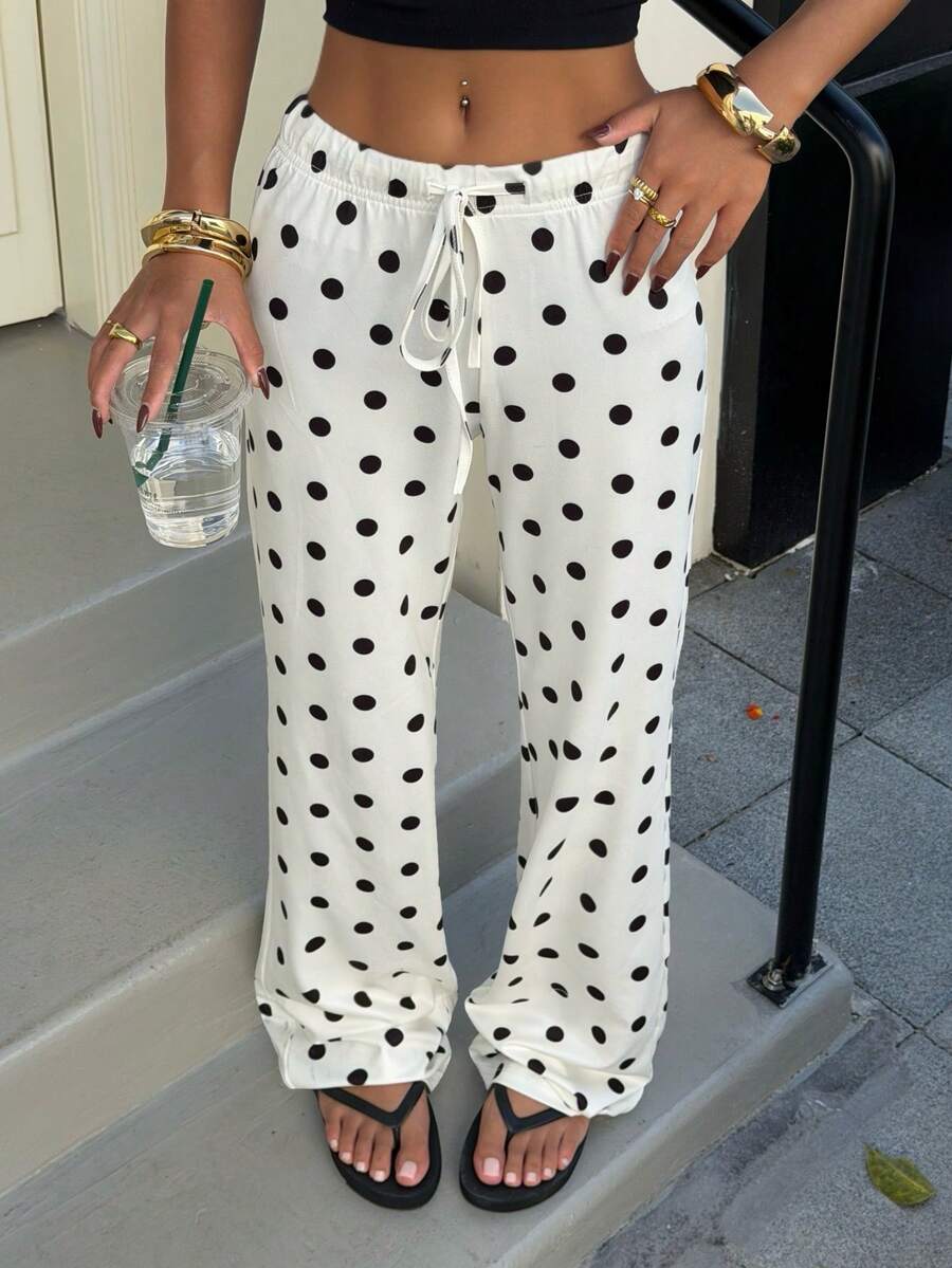 Muchica 修身波点印花抽绳腰带休闲女裤 - 黑與白 - 查看 1