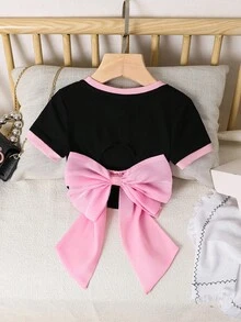 SHEIN Cute Baby Girl Knitted Solid Color Block Slim Fit Short-Sleeve T-Shirt With Open Back And Organza Bow Decoration. Fashionable French Elegance, Back To School, Y2K, Sweet And Cool, Individualistic And Ladylike. Bow Baby Clothes Pink And Black Toddler Outfit Elegant Tops For Toddler Girls Baby Girls Bow Tshirts - Black - View 1
