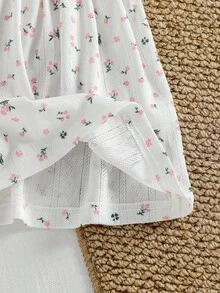 SHEIN 3件套女婴幼儿新生儿0-3岁弹力碎花无袖连衣裙套装，适合夏季度假和派对，休闲撞色，植物印花装饰弹力吊带背心，适合居家、户外、度假、聚会等多种场合。 - 彩色 - 查看 8