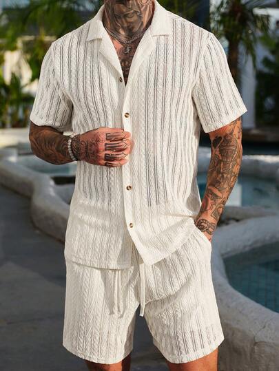 Manfinity RSRT Set bărbătesc bej, cu imprimeu jacquard și dungi, cu mânecă scurtă și pantaloni scurți