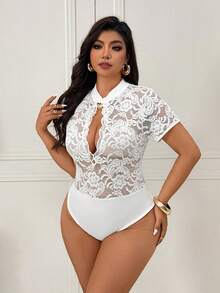 Femmeverse 大码女式时尚性感立领镂空蕾丝纯色连体衣