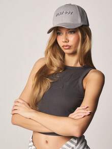 Missguided x Playboy 镶钻棒球帽，饰有水晶标志细节，休闲街头风帽子 - 淺灰色 - 查看 3