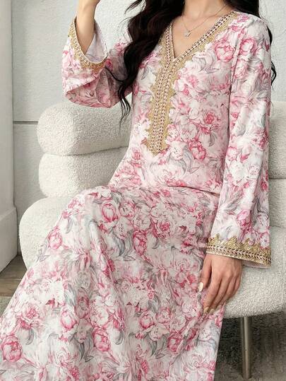 SHEIN 少女碎花印花钩编拼接长袖连衣裙，优雅端庄的A字型卡夫坦长袍，适合晚宴/婚礼宾客/周年纪念/日常穿着